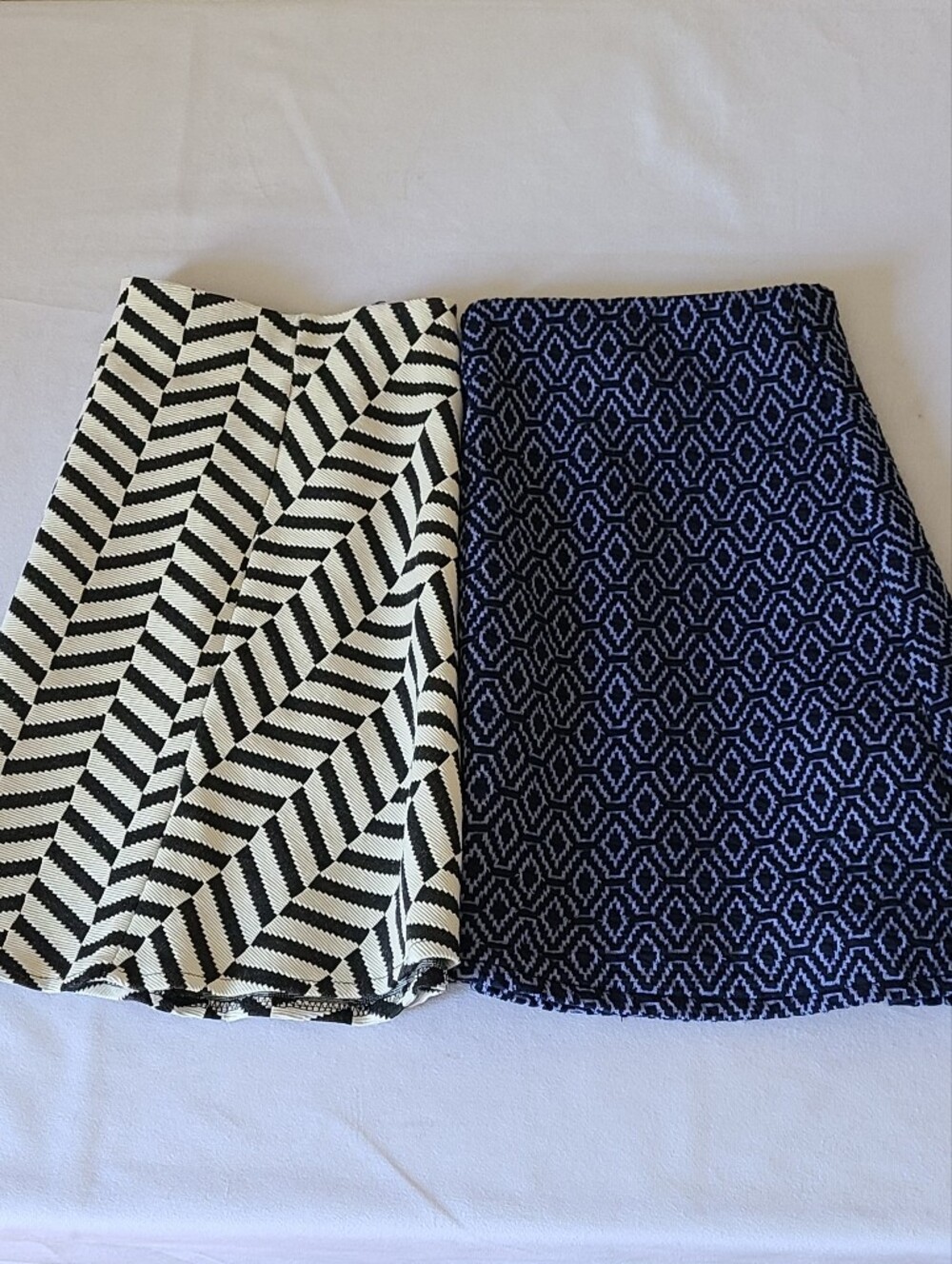 Zara Knit Mini Skirt Bundle (Set of 2) - Geometric & Chevron Knits - Size S